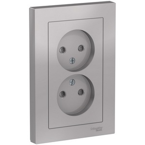 Изображение товара Розетка встраиваемая двойная без заземления со шторками (алюминий) Systeme Electric AtlasDesign ATN000322