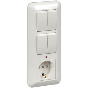 Изображение товара Розетка встраиваемая с заземлением с двумя двухклавишными выключателями (белый) Systeme Electric Prima BK2VR-008B-B