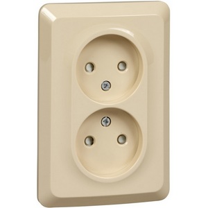 Изображение товара Розетка встраиваемая двойная без заземления со шторками (кремовый) Systeme Electric Etude PC16-106K