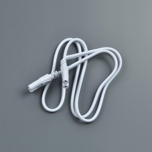 Изображение товара Провод для соединения светильников растений ULI-P. см. контакта UCX-PP2/L10-080 POLYBAG Uniel WHITE 1