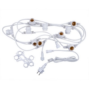 Изображение товара Гирлянда Белт-лайт, 5м + 1,5м сетевой шнур. 10 патронов E27, шаг 50см. белая Uniel UDL-K121 10/E27/5M IP65 WHITE BELT-LIGHT