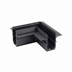 Изображение товара Коннектор угловой горизонтальный мм магнитный 100*100 для шинопровода скрытой установки, черный Vitaluce VT0200028-01