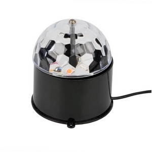 Изображение товара Светодиодный светильник-проектор, многоцветный. USB провод (в/к) Volpe ULI-Q312 3W/RGBYP BLACK