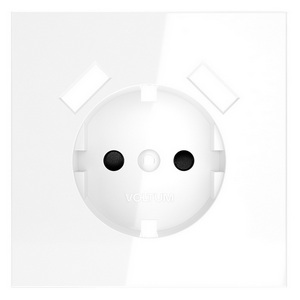 Изображение товара Накладка для розетки с заземлением и защитными шторками, с USB A+A Voltum S70 VLS000901 (белый глянцевый)