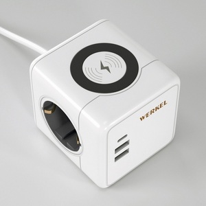 Изображение товара Розеточный блок 3-х местный с 2xUSB Type A+С и беспроводной зарядкой Werkel W6513501 (a066454)