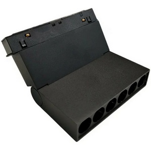 Изображение товара Трековый светильник светодиодный, магнитный 6W 48V Wertmark WTG WTG.O22.607.40.06