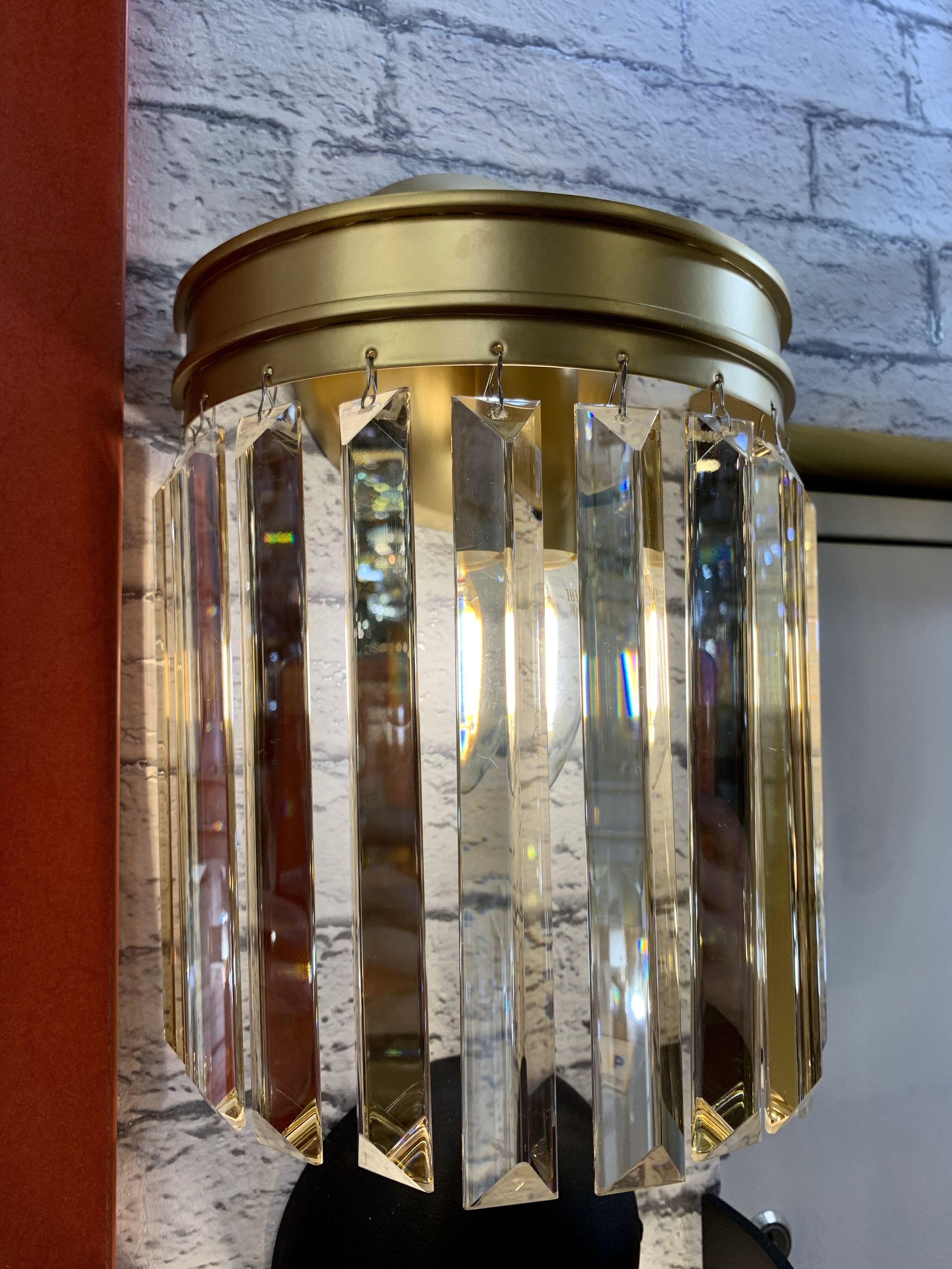 Изображение товара Настенные светильник хрусталь Vitaluce V5154-1/1A