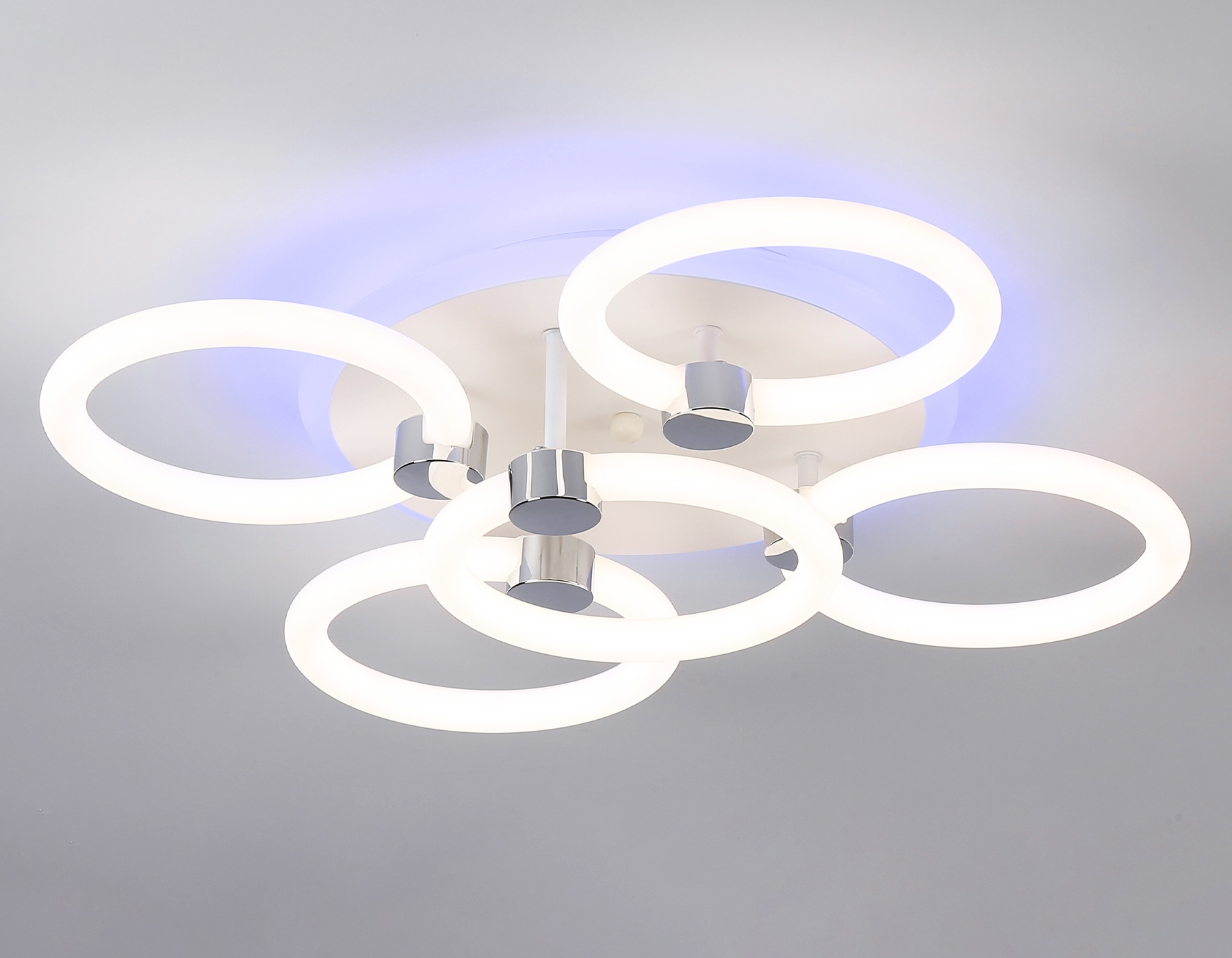 Изображение товара Люстра потолочная с пультом на 5 лампочек с пультом управления Ambrella Acrylica FA3841