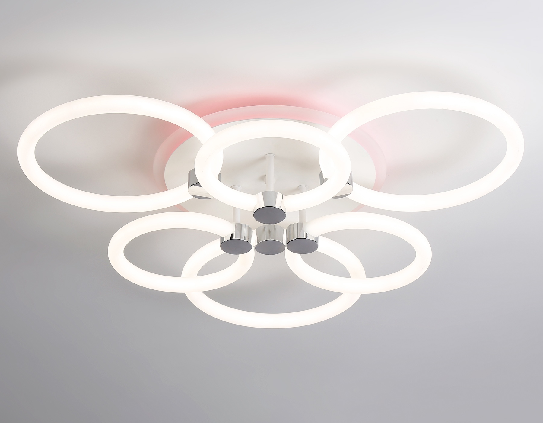 Изображение товара Потолочная RGB светодиодная люстра с пультом управления Ambrella Acrylica FA3844