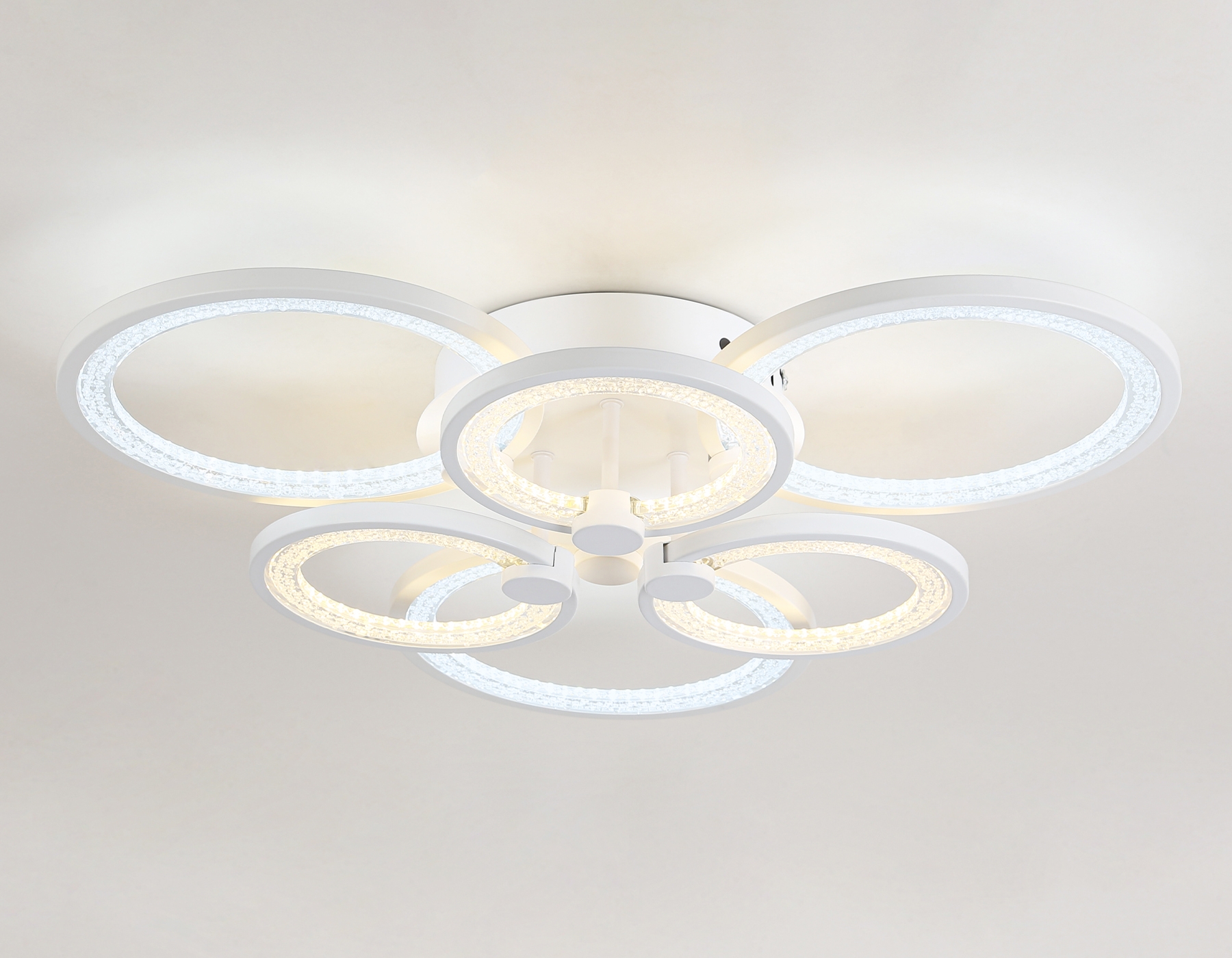 Изображение товара Потолочная люстра с пультом инфракрасный светодиодная с пультом Ambrella Acrylica FA4085