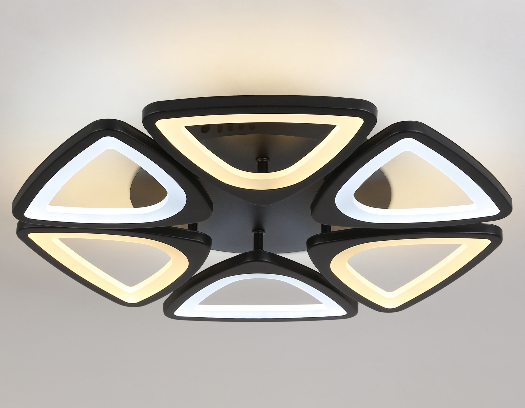 Изображение товара Потолочная светодиодная люстра с пультом Ambrella Acrylica FA4495