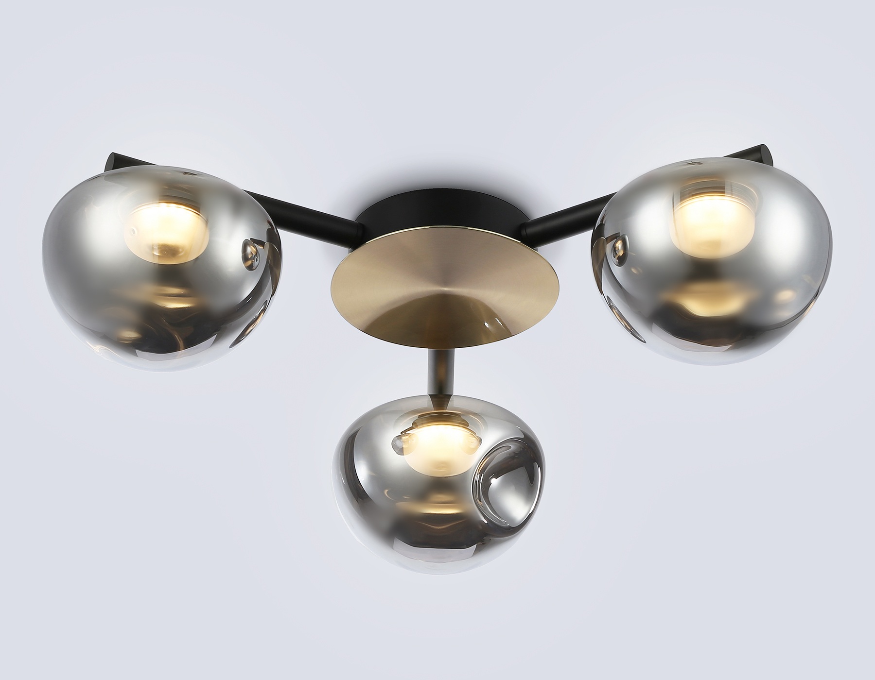 Изображение товара Потолочная светодиодная люстра Ambrella LH12006 стиль модерн 3 плафона 64 см