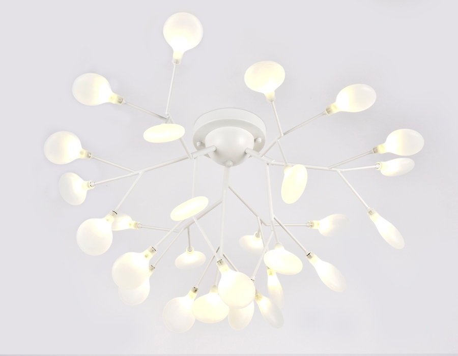 Изображение товара Потолочная люстра Ambrella TRADITIONAL TR3011 с лепестками модерн 27 ламп G4 220V белая