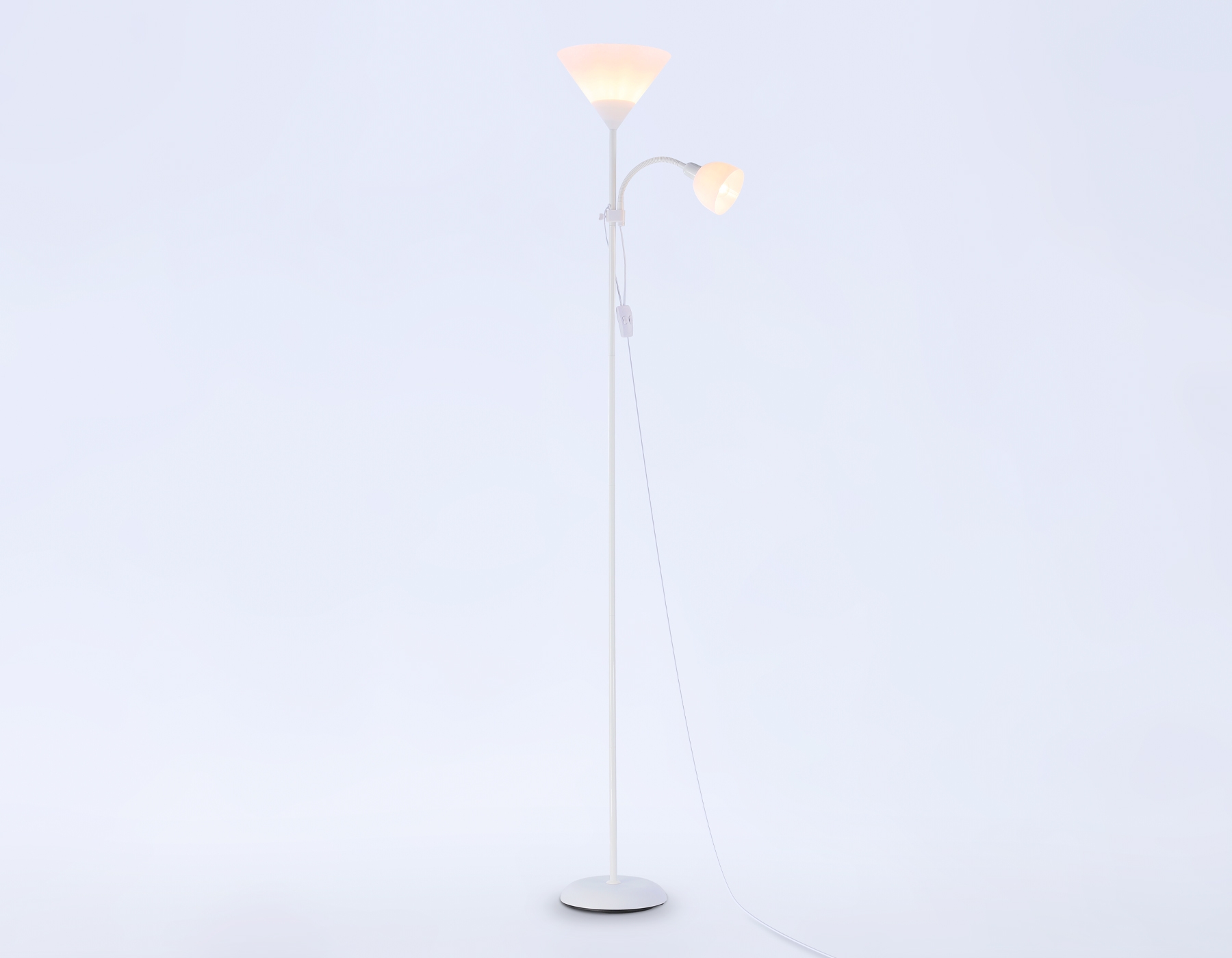 Изображение товара Торшер с выключателем Ambrella TRADITIONAL TR97622