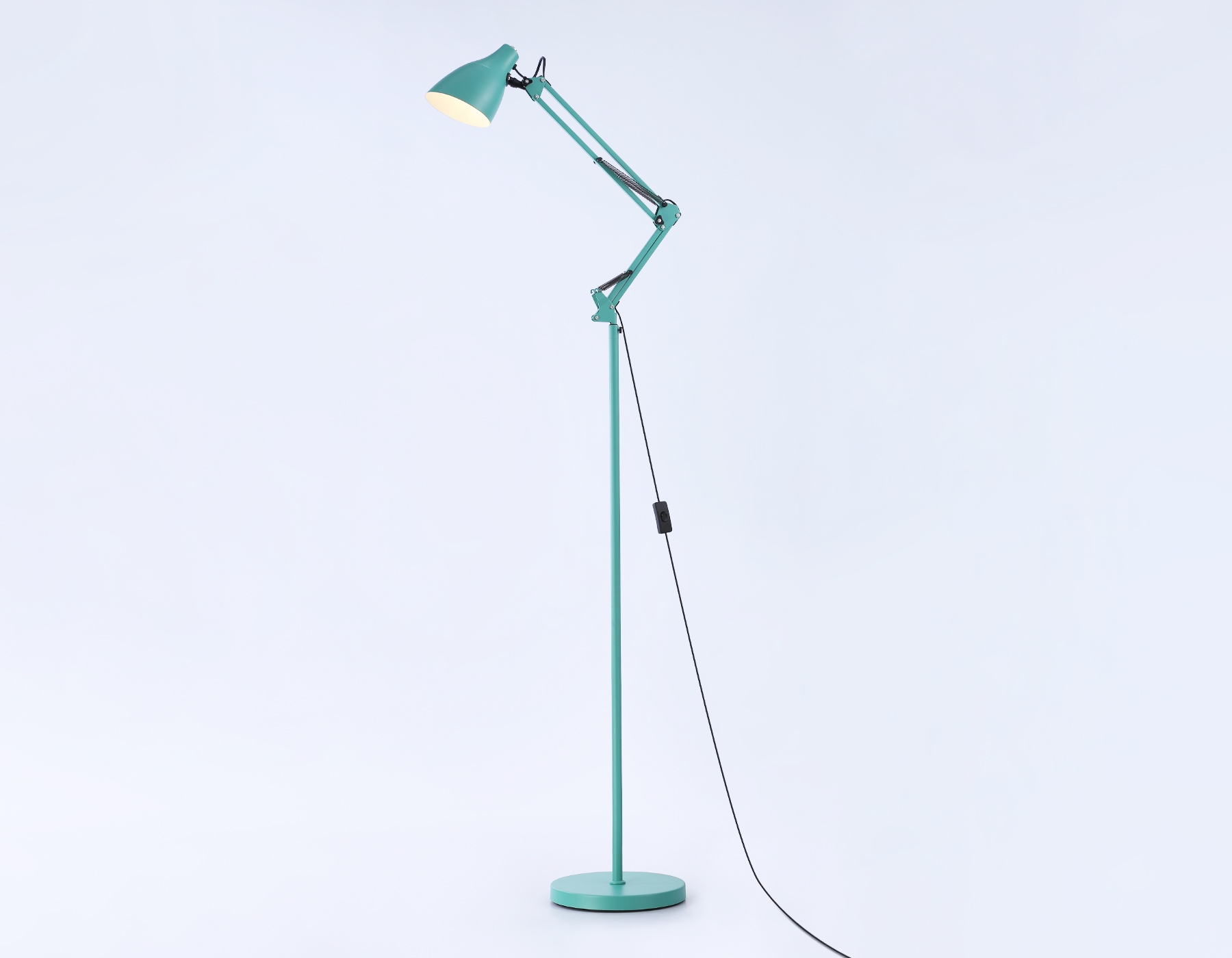 Изображение товара Торшер с выключателем Ambrella TRADITIONAL TR97649