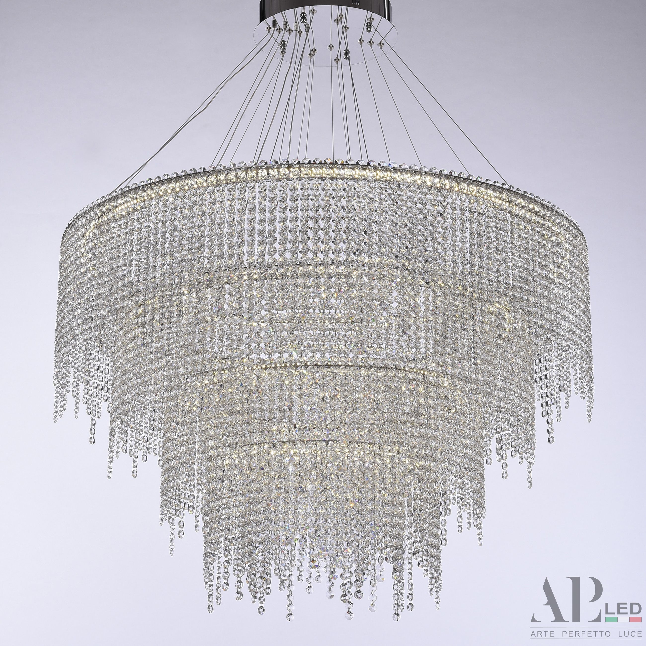 Изображение товара Подвесная LED люстра Sicilia каскад хрусталь стиль модерн и арт-деко