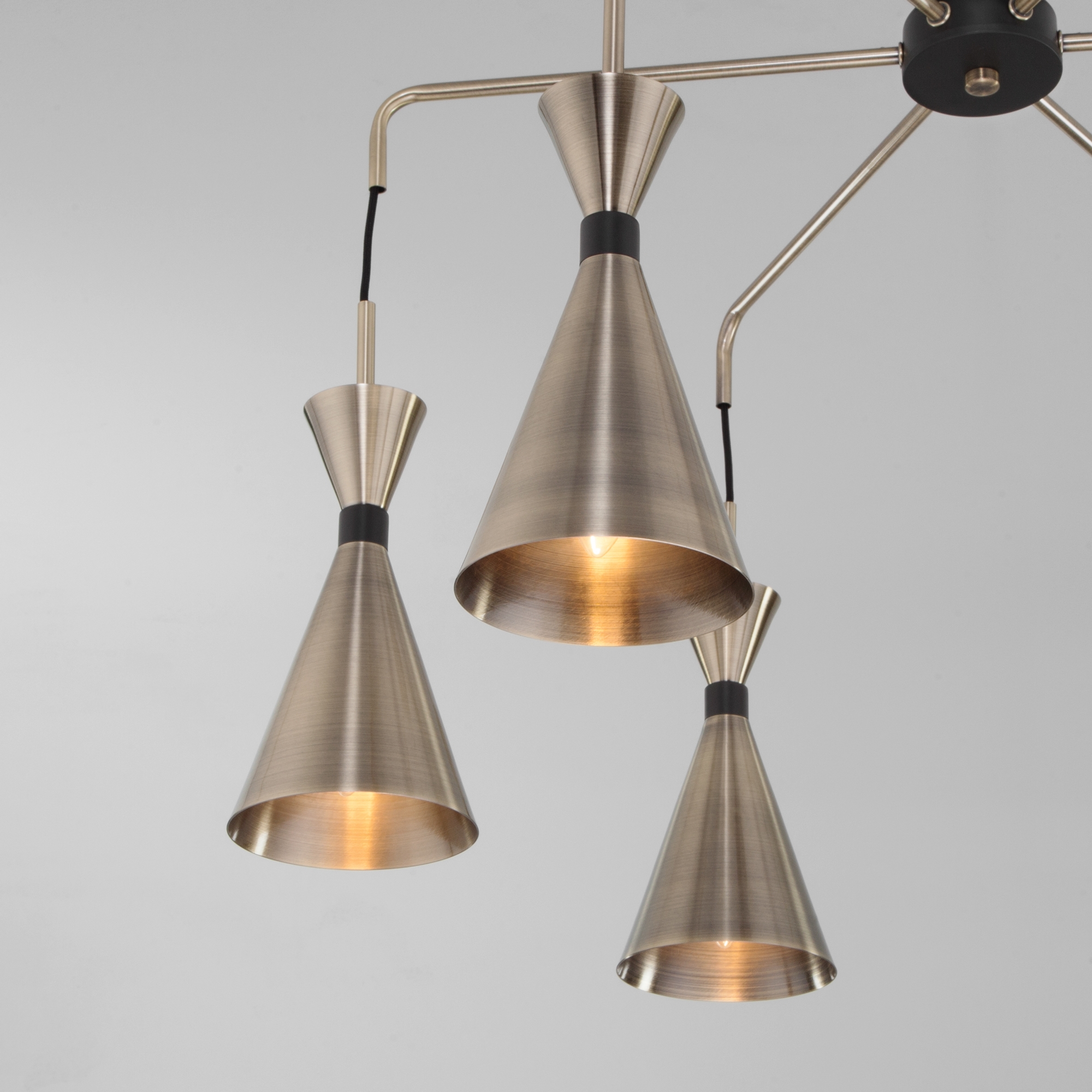 Изображение товара Потолочная люстра 316/6 Bogate's Glustin латунь / черный