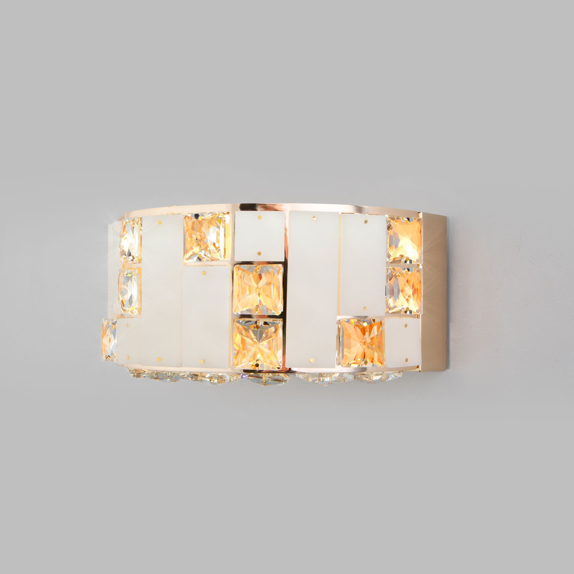 Изображение товара Настенный светильник светодиодный Bogate's Cliff 473/1 с регулировкой цвета