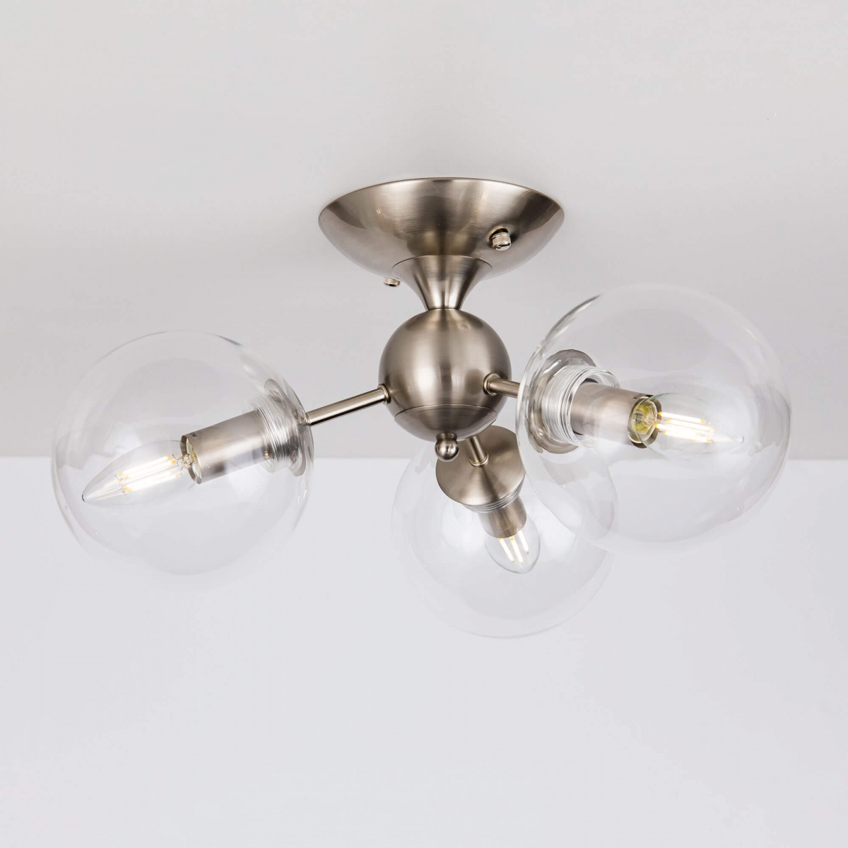 Изображение товара Потолочная люстра молекулы Citilux Томми CL102131