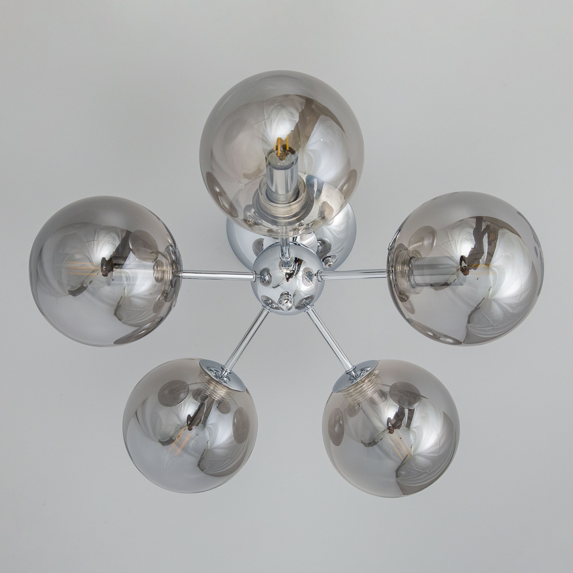 Изображение товара Потолочная люстра молекулы Citilux Томми CL102150