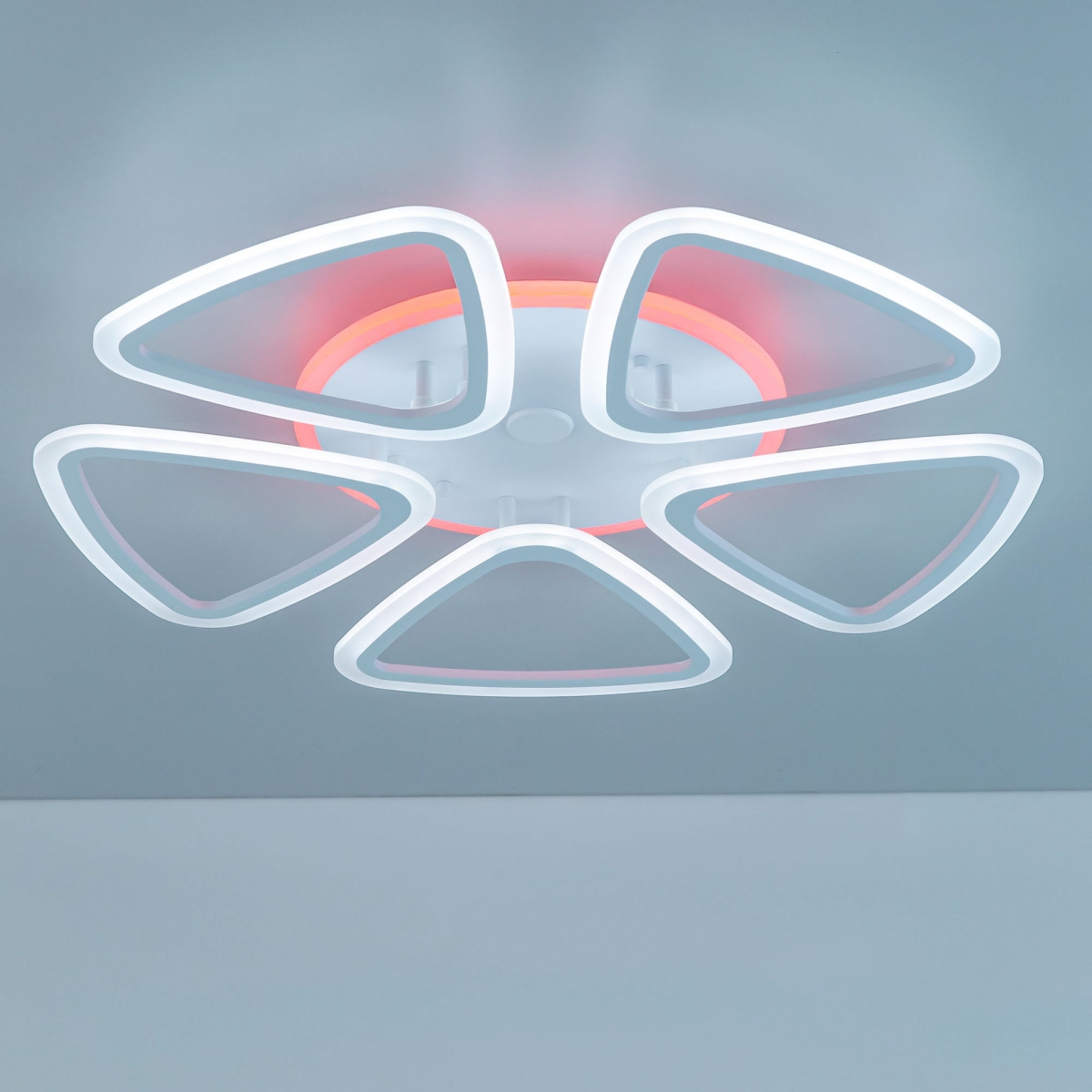 Изображение товара Потолочная светодиодная люстра Citilux Мальта Смарт CL234A250E с управлением голосом