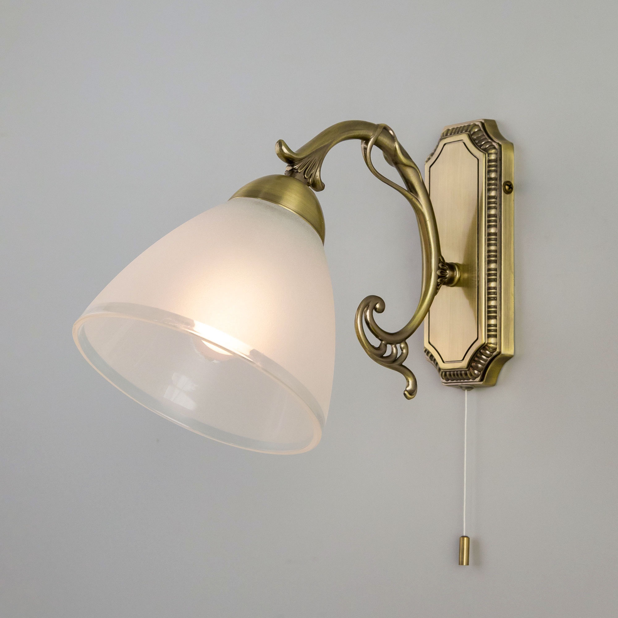 Изображение товара Бра с выключателем Citilux Латур CL413411