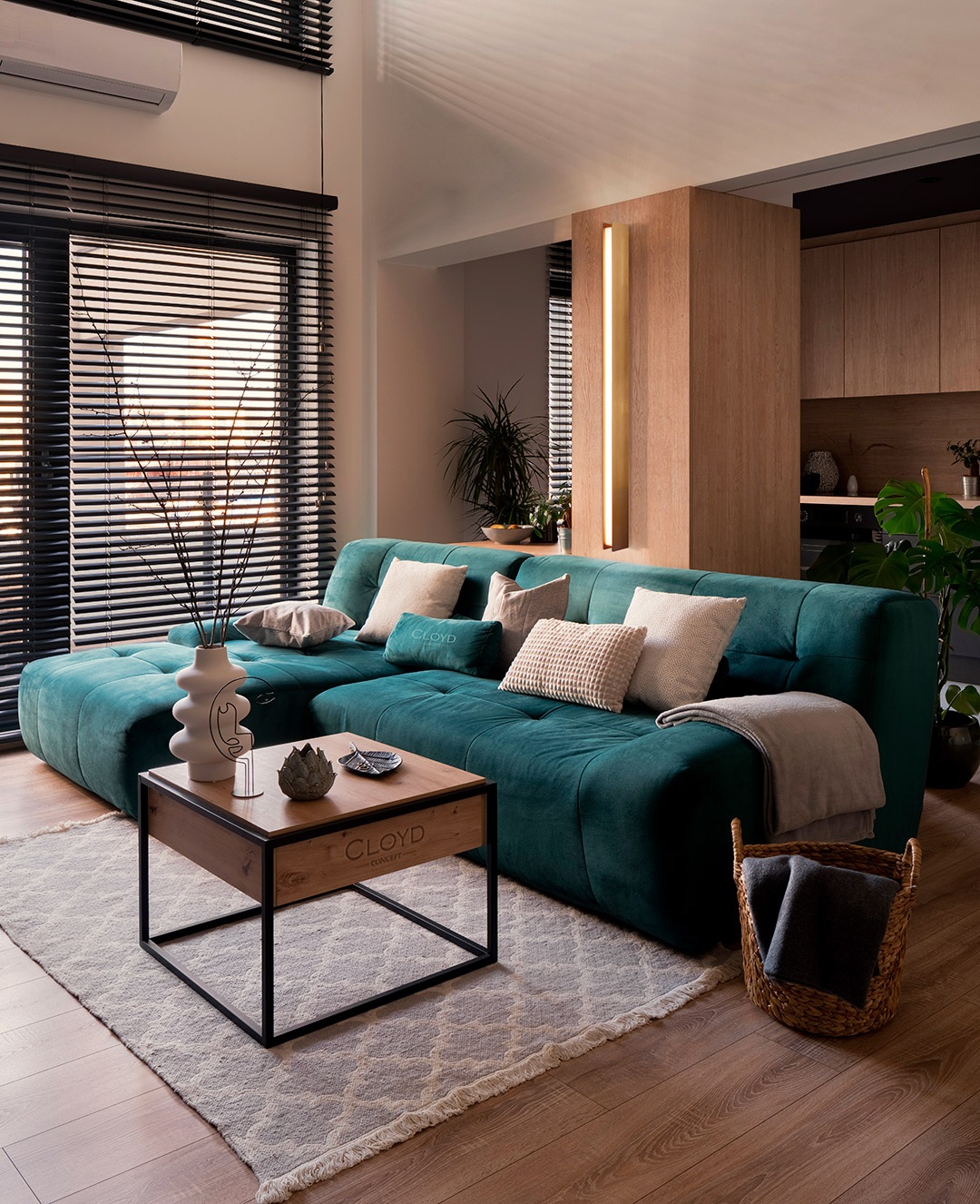 Изображение товара Настенный светильник линейный светодиодный Cloyd Strom 20314