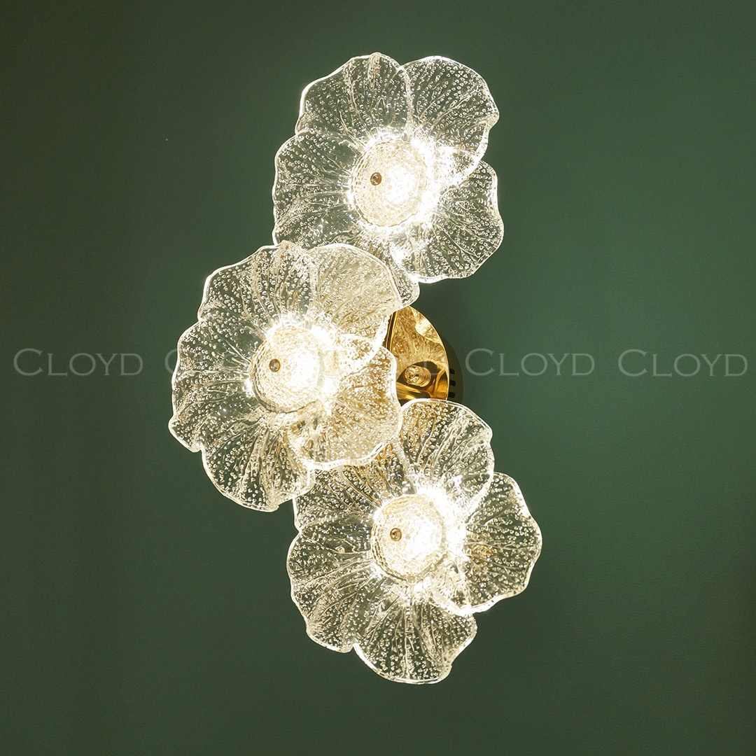 Изображение товара Настенный светильник Cloyd Shambala 20395 светодиодный с цветами для интерьера