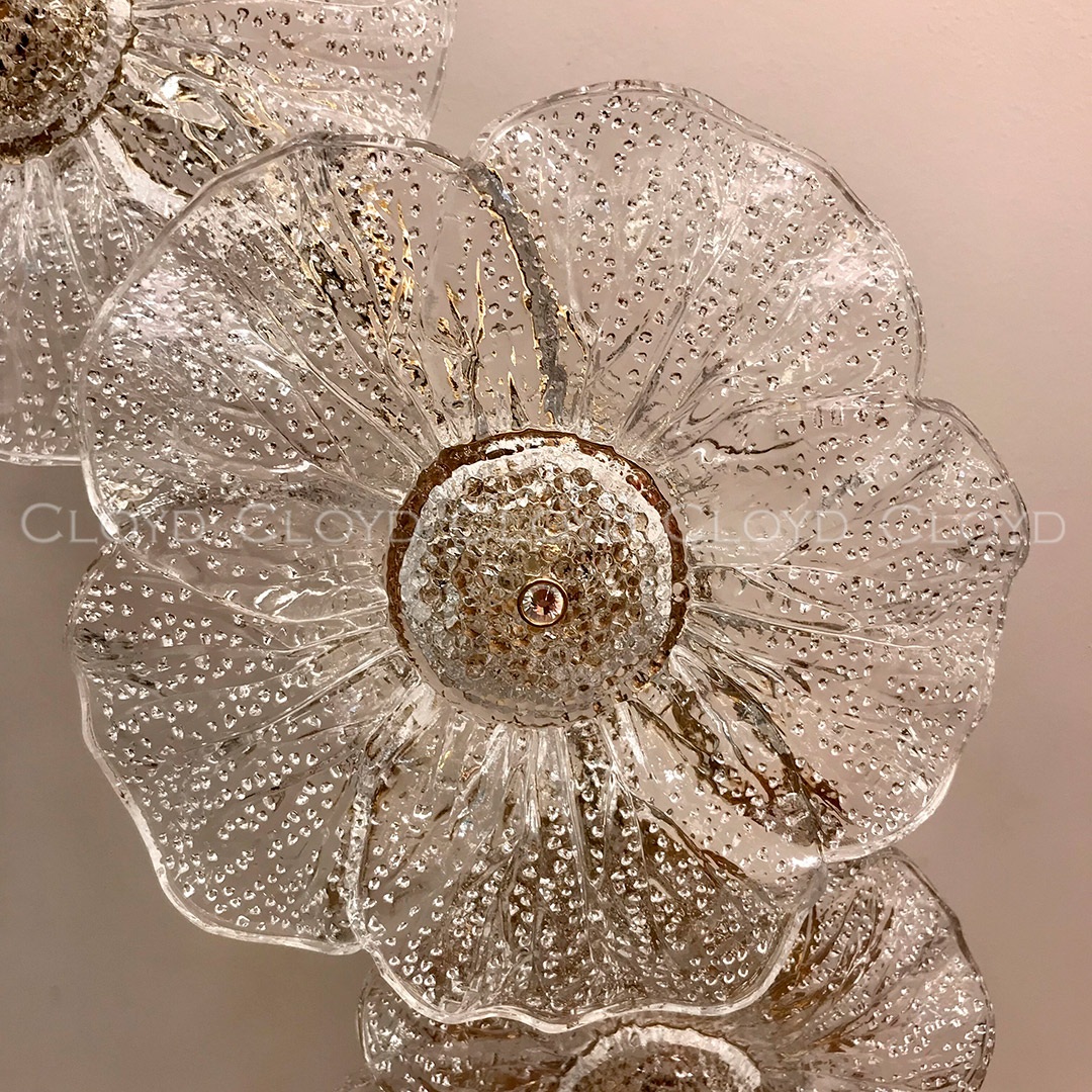 Изображение товара Настенный светильник Cloyd Shambala 20396 с цветами и LED освещением