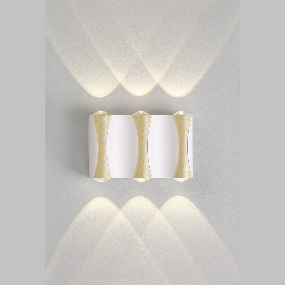 Изображение товара Настенный светильник квадратный ip65 светодиодный влагозащищенный Crystal Lux CLT 022W3 WH-GO 4000K