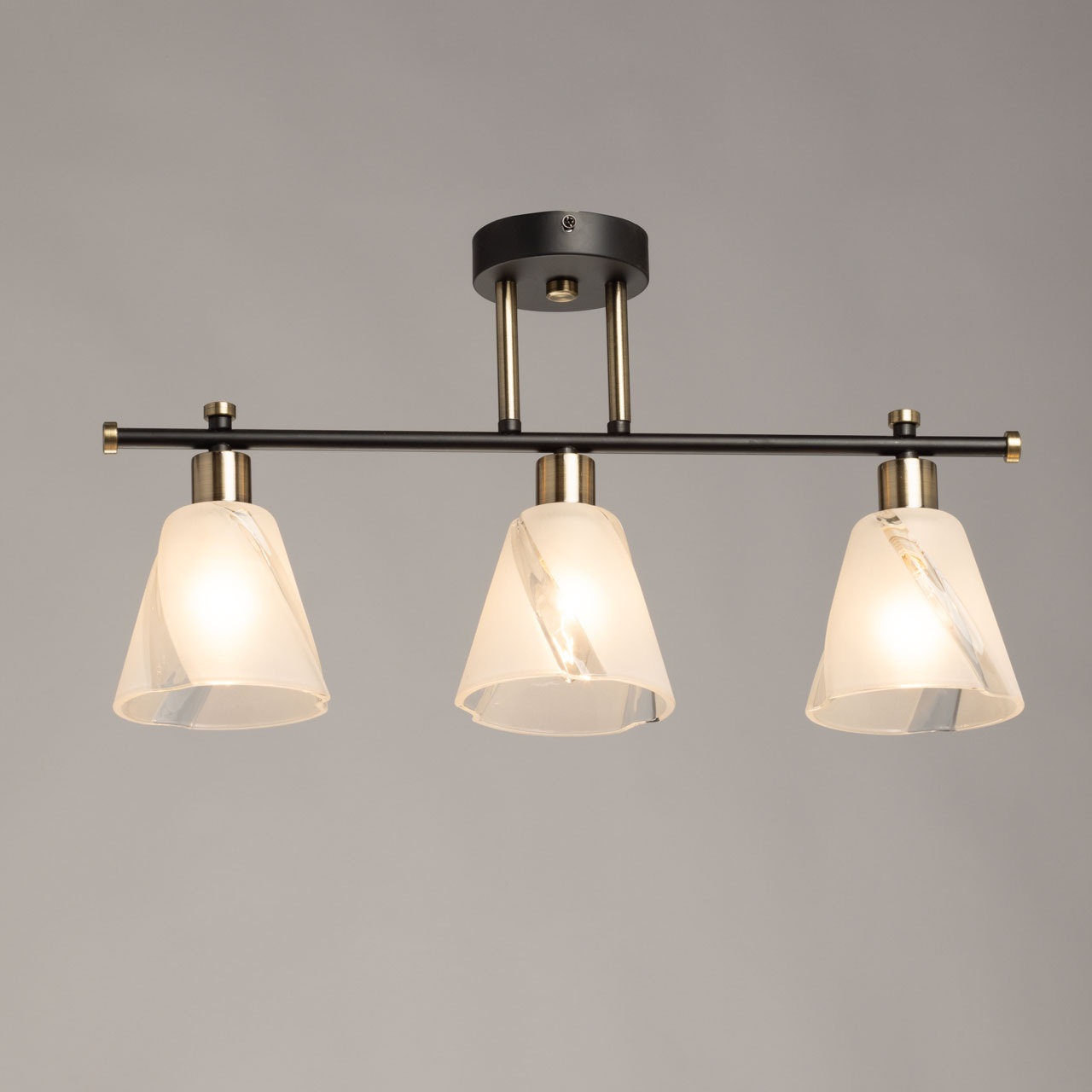 Изображение товара Потолочная люстра на штанге De City Тетро 118010403 модерн бронзовая с стеклянными плафонами