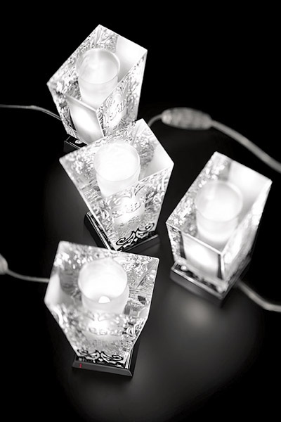 Изображение товара Настольная лампа Fabbian Vicky D69B0100 стеклянный плафон хром стержень классика