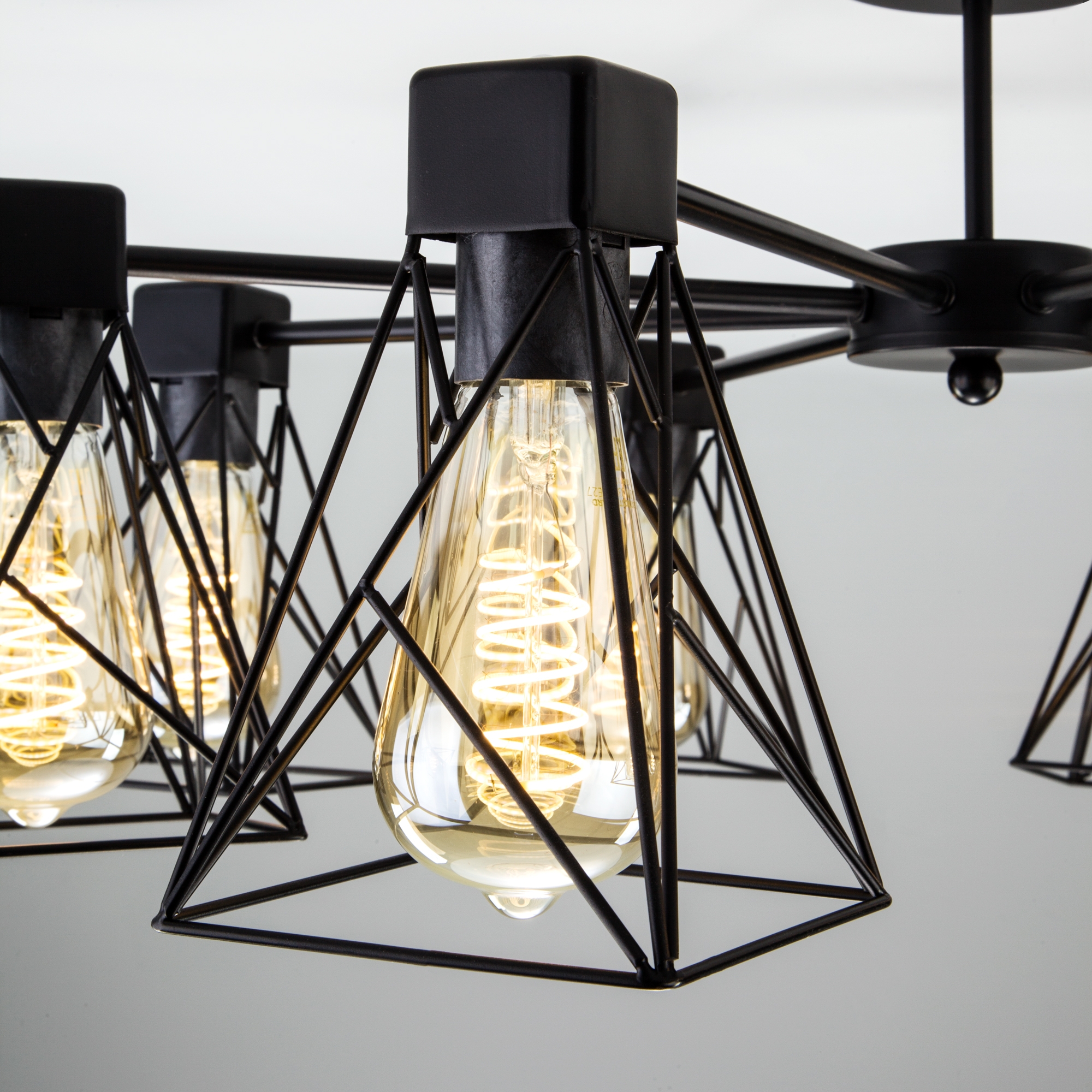 Изображение товара Потолочная люстра Eurosvet Trappola 70107/5 черный с 5 лампами E27 стиль лофт