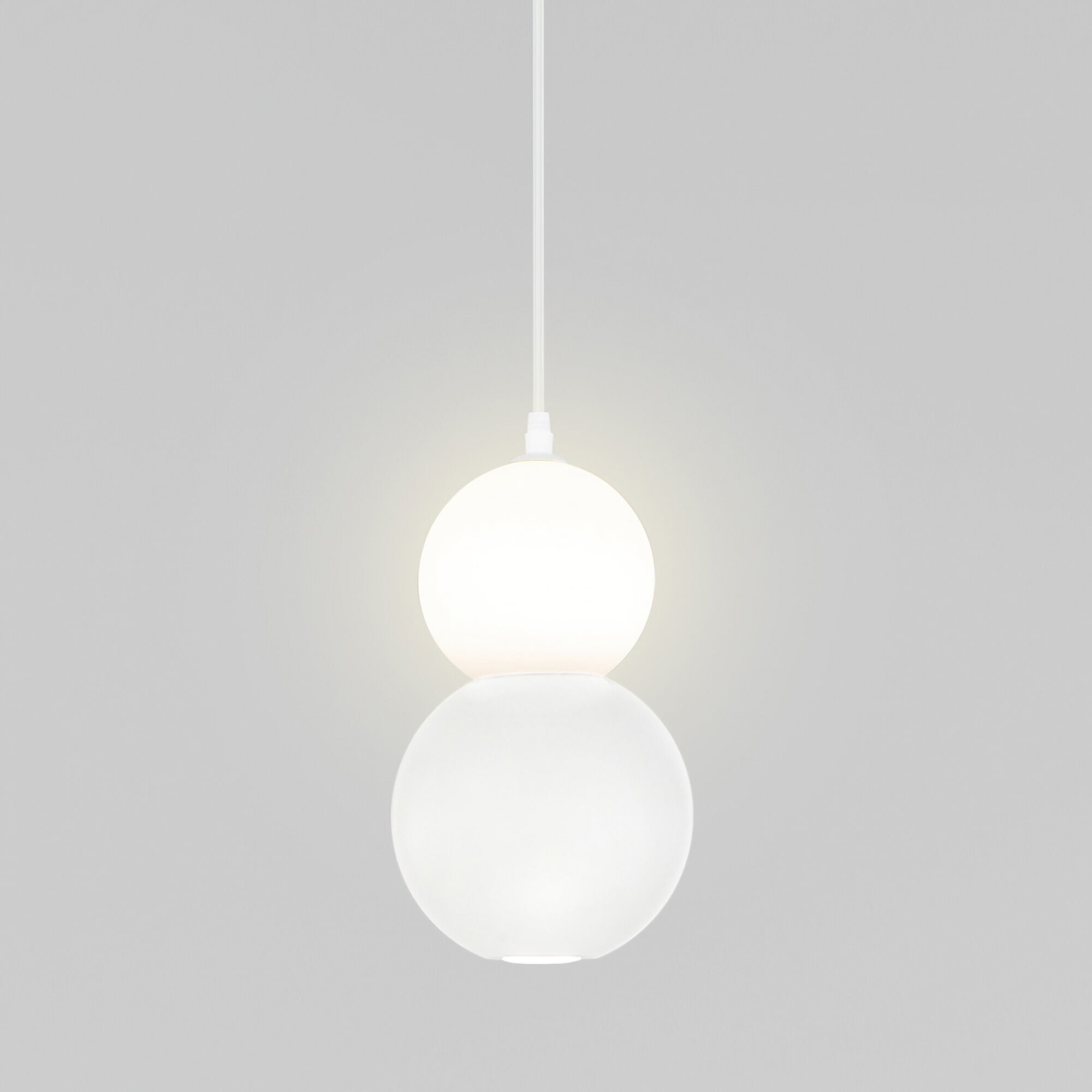 Изображение товара Подвесной светильник из бусин Eurosvet Polar 50251/1 LED белый