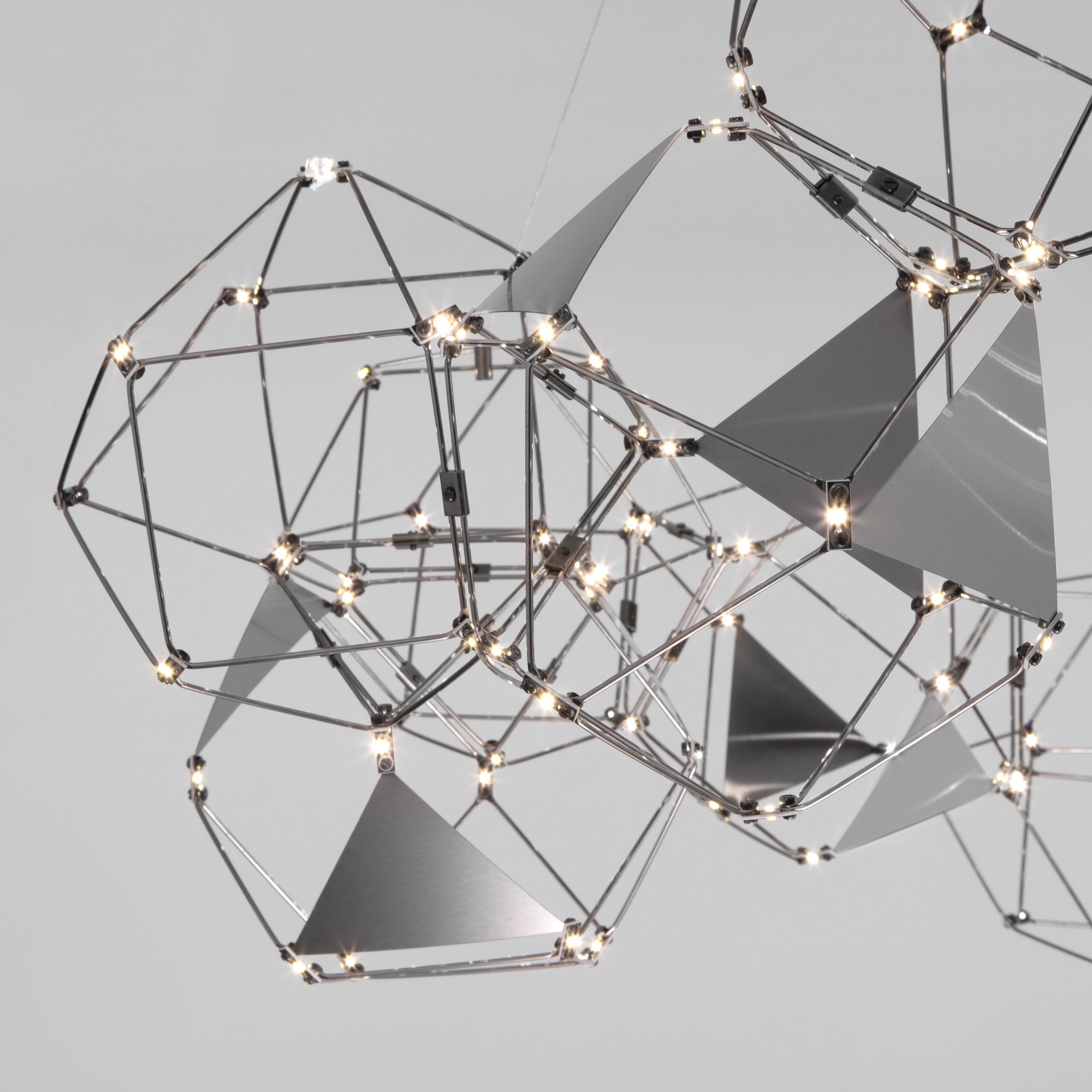 Изображение товара Подвесной светильник светодиодный Eurosvet Uma 90369/12 черный жемчуг