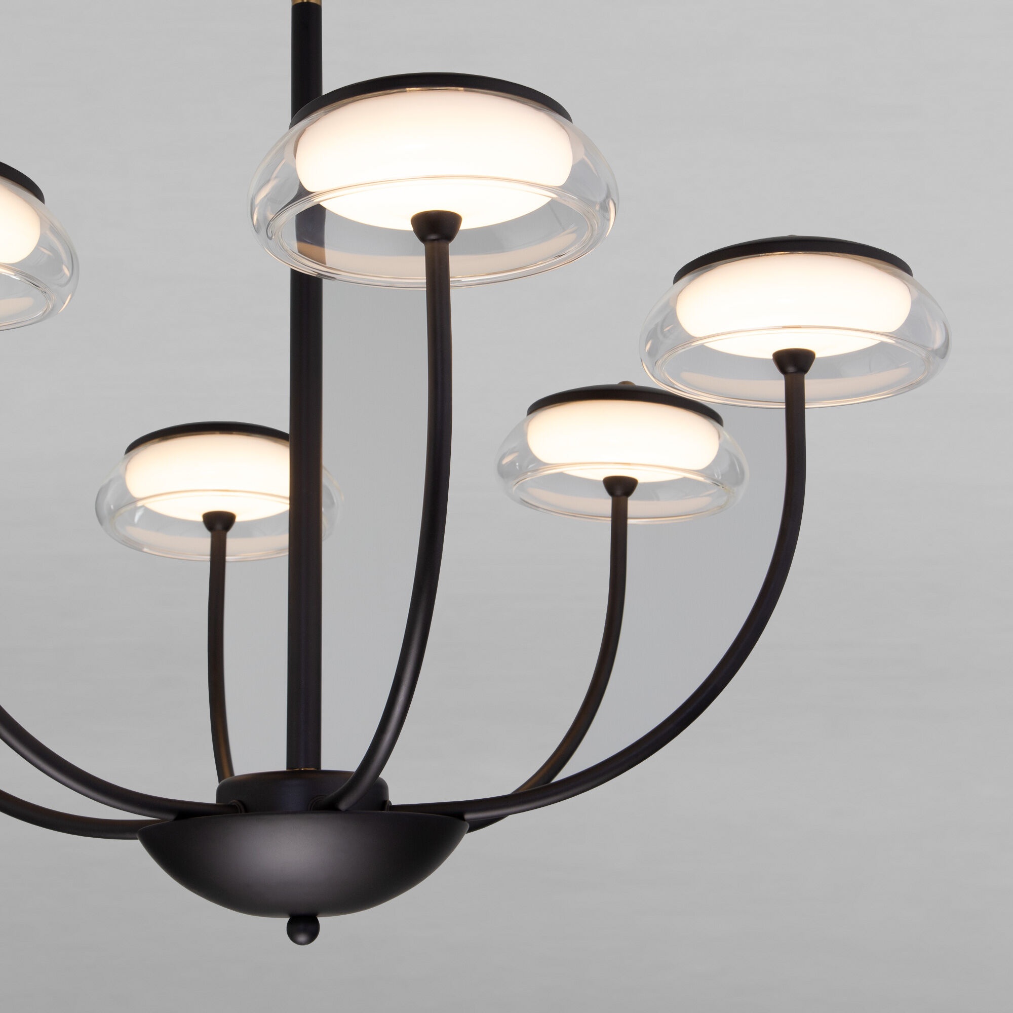 Изображение товара Потолочная люстра Eurosvet Fungo 50388 LED черная современная на штанге