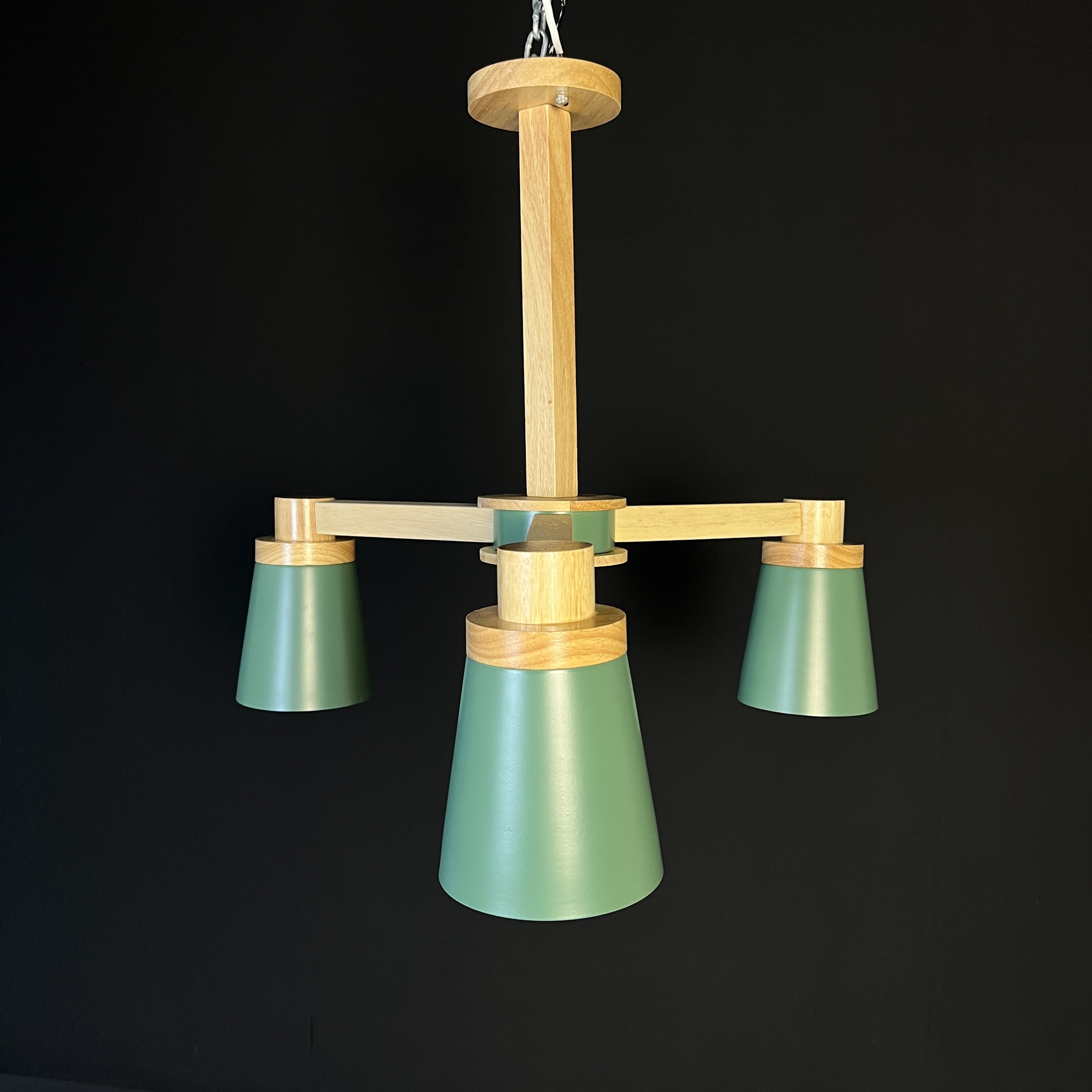 Изображение товара Потолочная люстра Prop01 зеленая на штанге ImperiumLoft