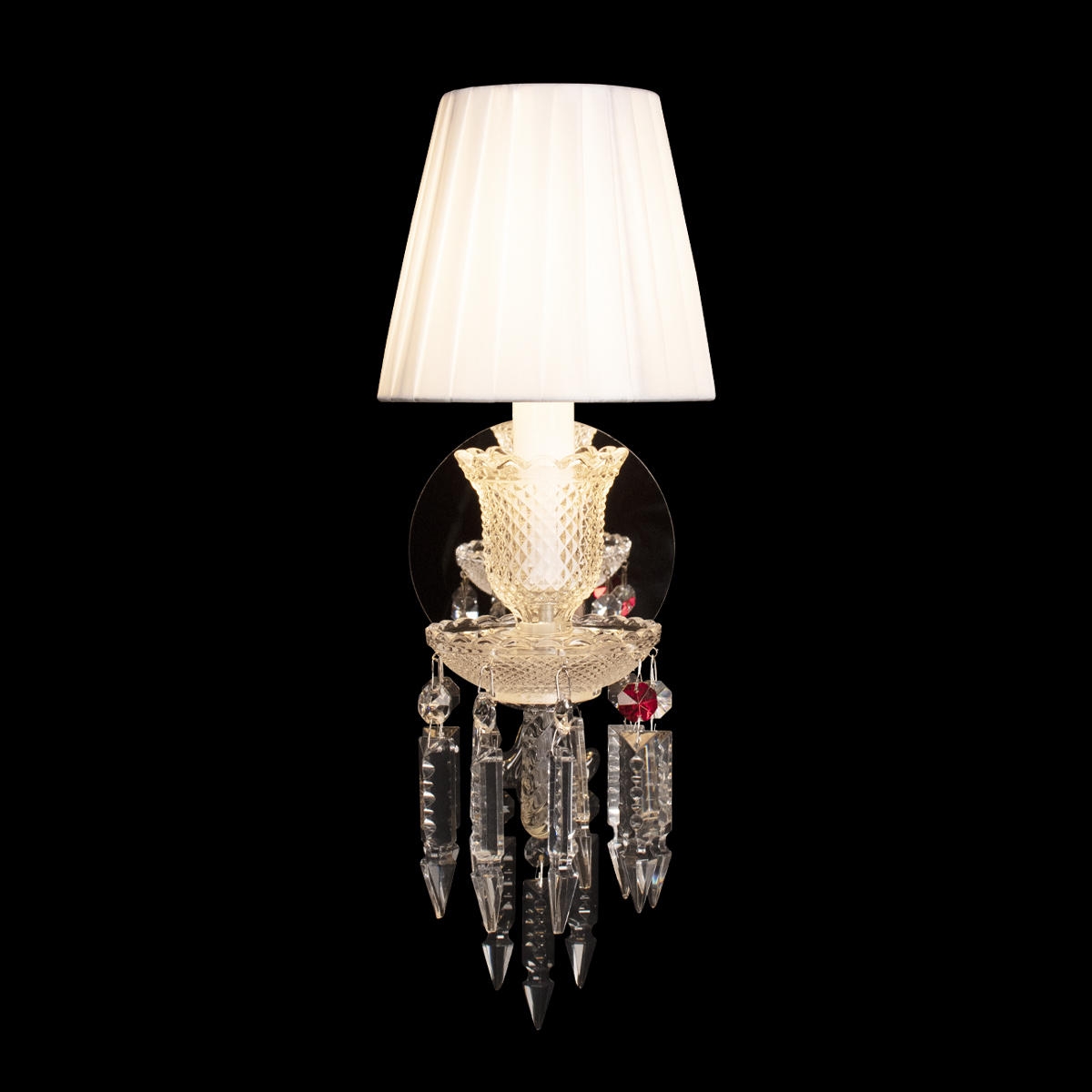 Изображение товара Бра Loft It Zenith 10210/1W White с тканевым абажуром для гостиной и прихожей