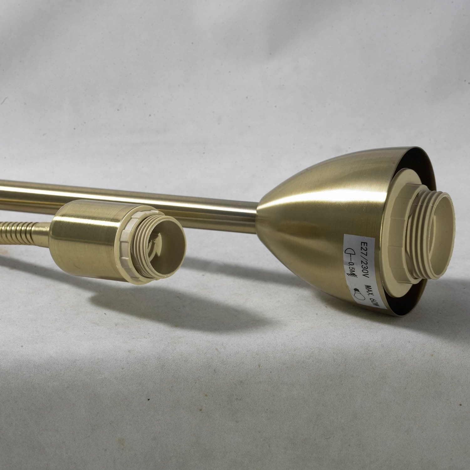 Изображение товара Торшер для чтения IP21 с выключателем Lussole LGO Douglas GRLSP-0018