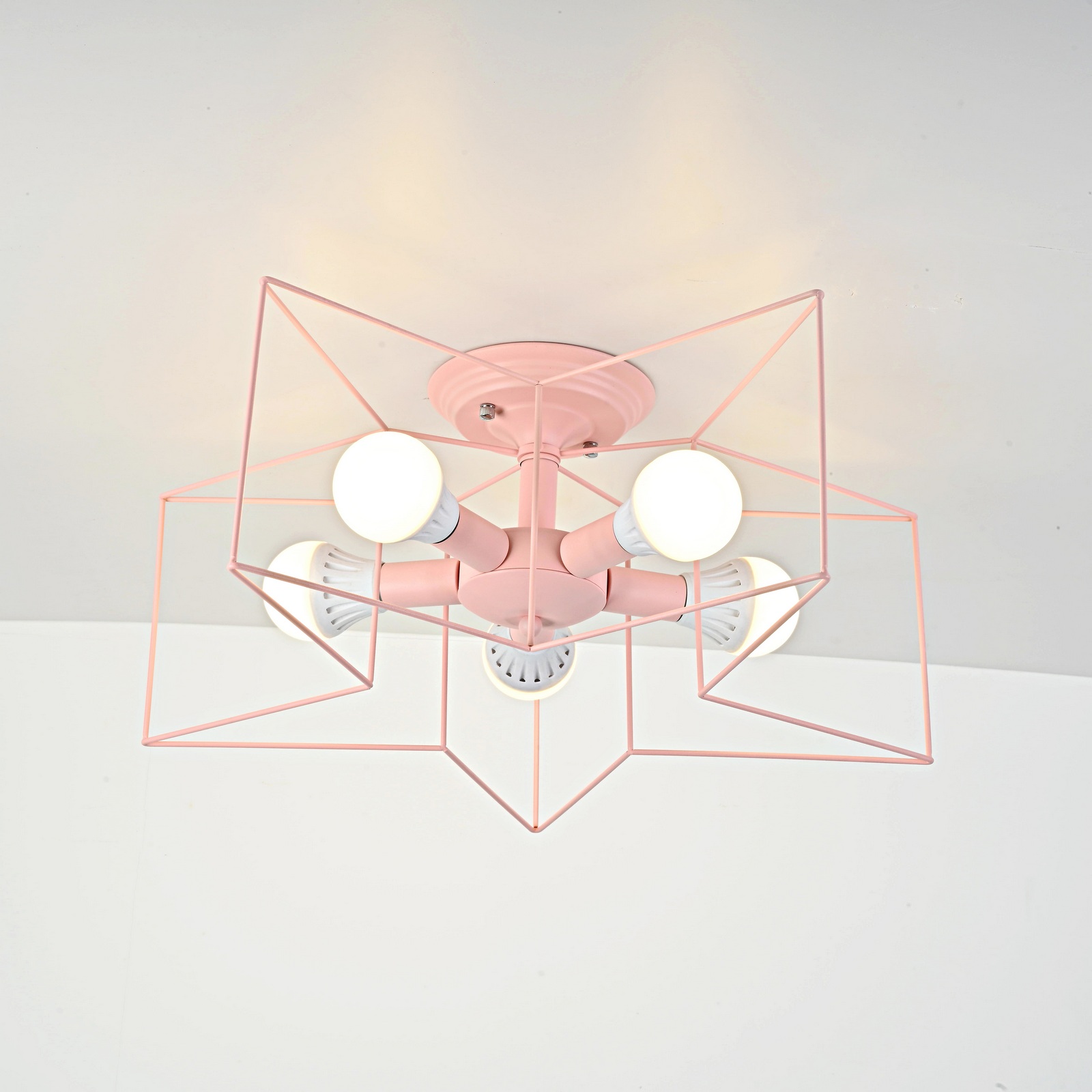 Изображение товара Потолочная люстра детская в спальню Lu Carte LC-11-0686