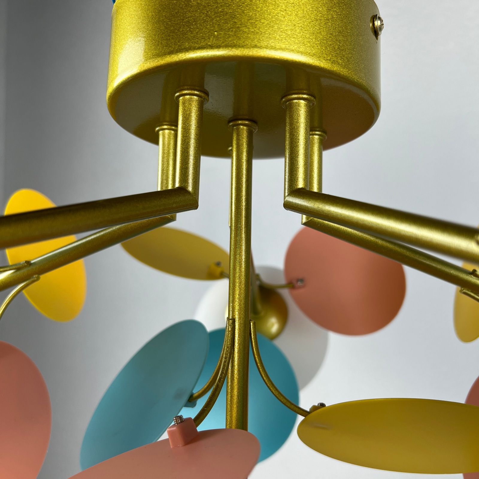 Изображение товара Потолочная люстра для гостиной Lu Carte LC-11-1170 в форме шара