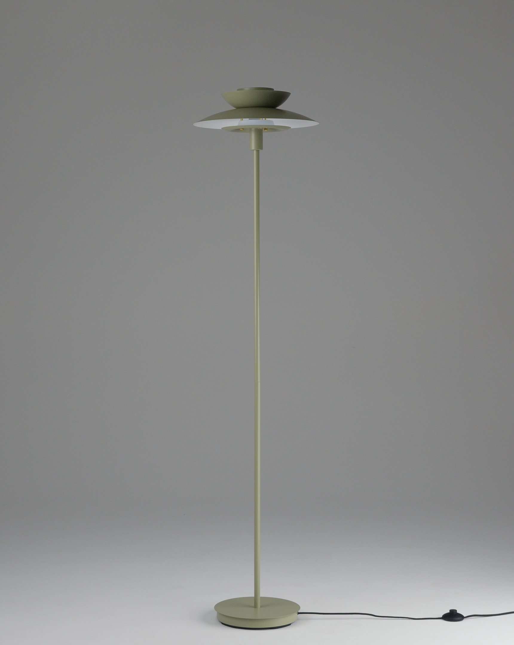 Изображение товара Торшер с выключателем Moderli Shaggy V11301-1F для гостиной и спальни