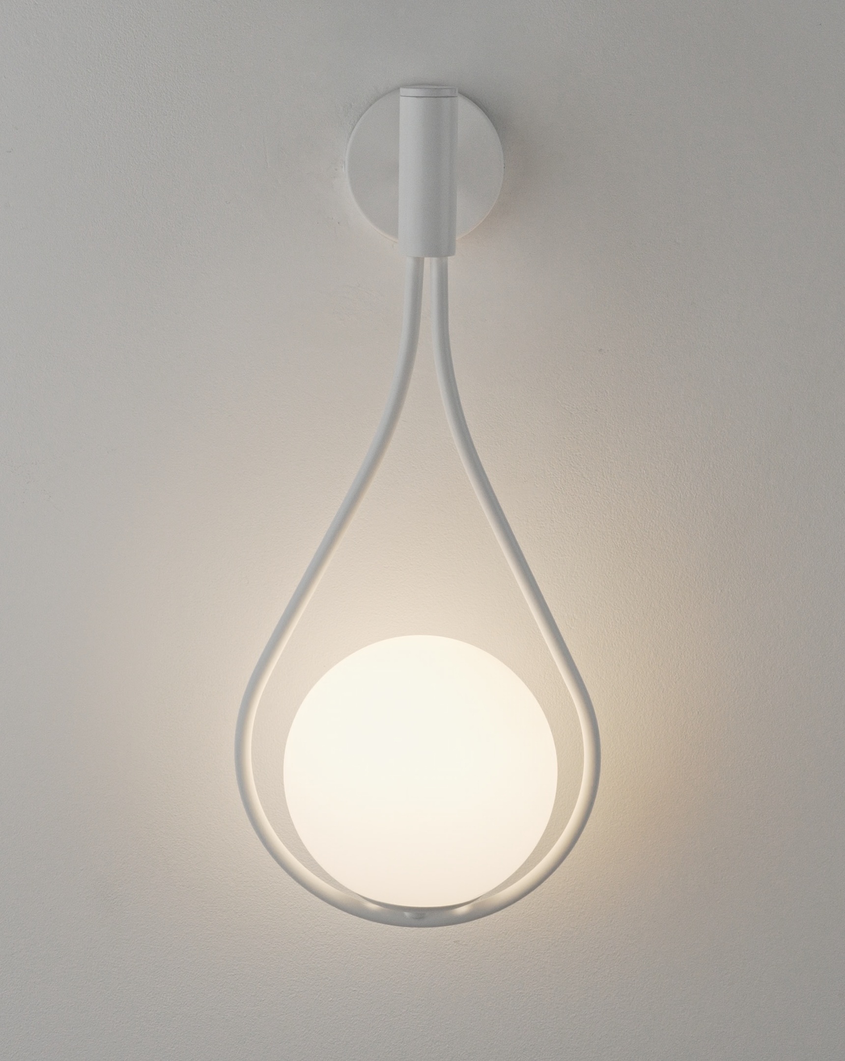 Изображение товара Бра в форме шара Moderli Barocco V11575-1W