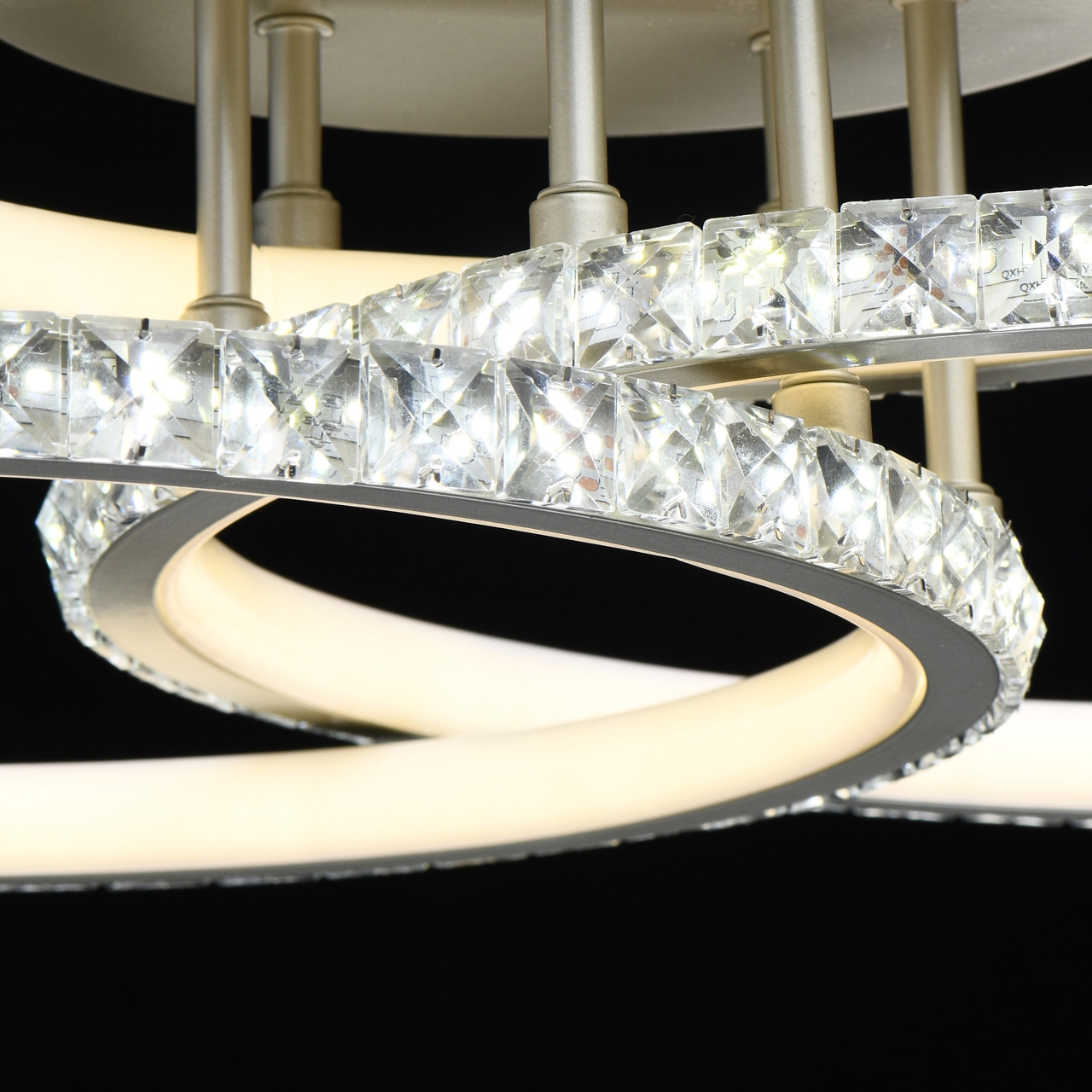 Ledcity светильник потолочный. Люстра Мадлен 424011703 150w led 220 v (пульт). Накладной светильник de City Мадлен 1 424011703. Люстра Мадлен 424011703 150w. Люстра потолочная de Markt Мадлен.
