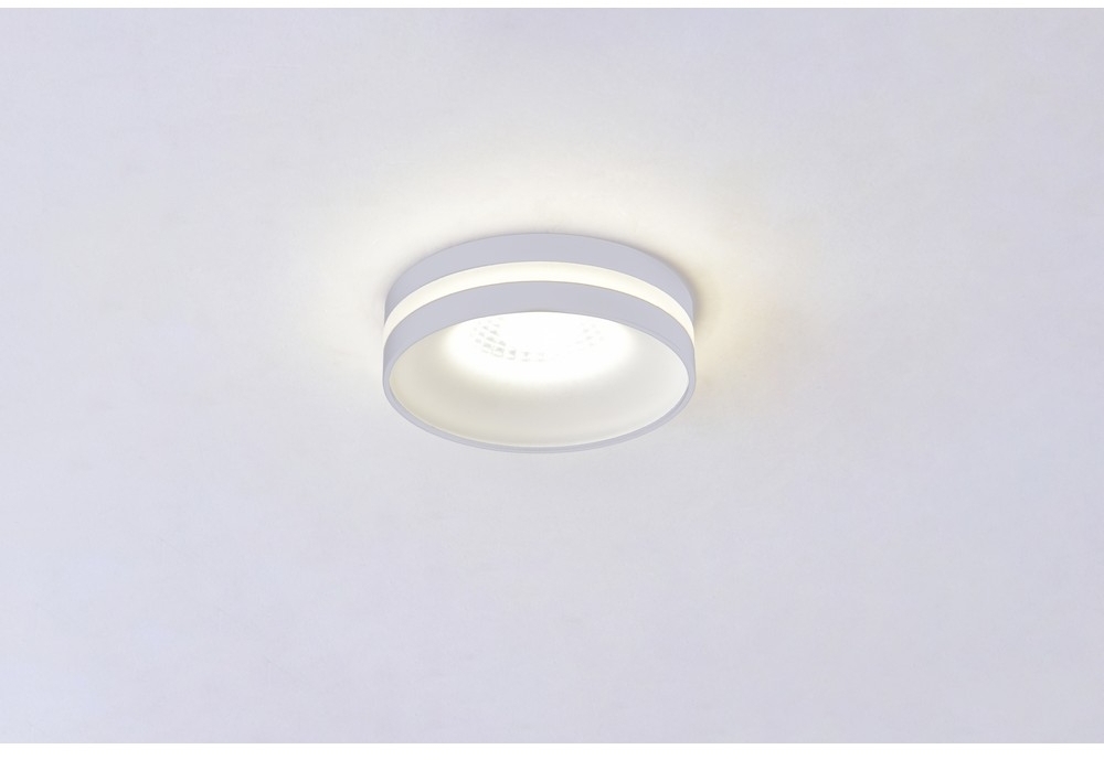 Изображение товара Потолочный светильник точечный светодиодные с цоколем gu10 Omnilux Napoli OML-102709-01