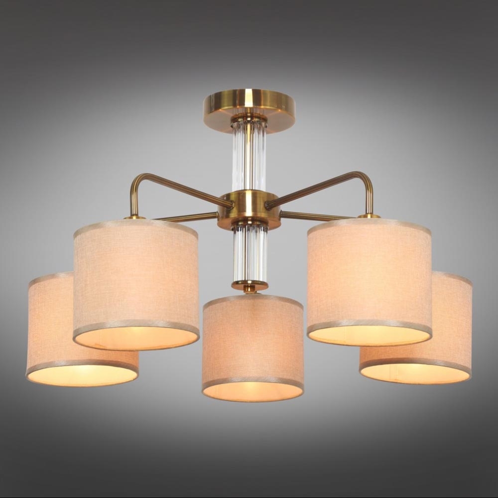 Изображение товара Потолочная люстра Omnilux Barumini OML-56907-05 с 5 тканевыми абажурами, классика