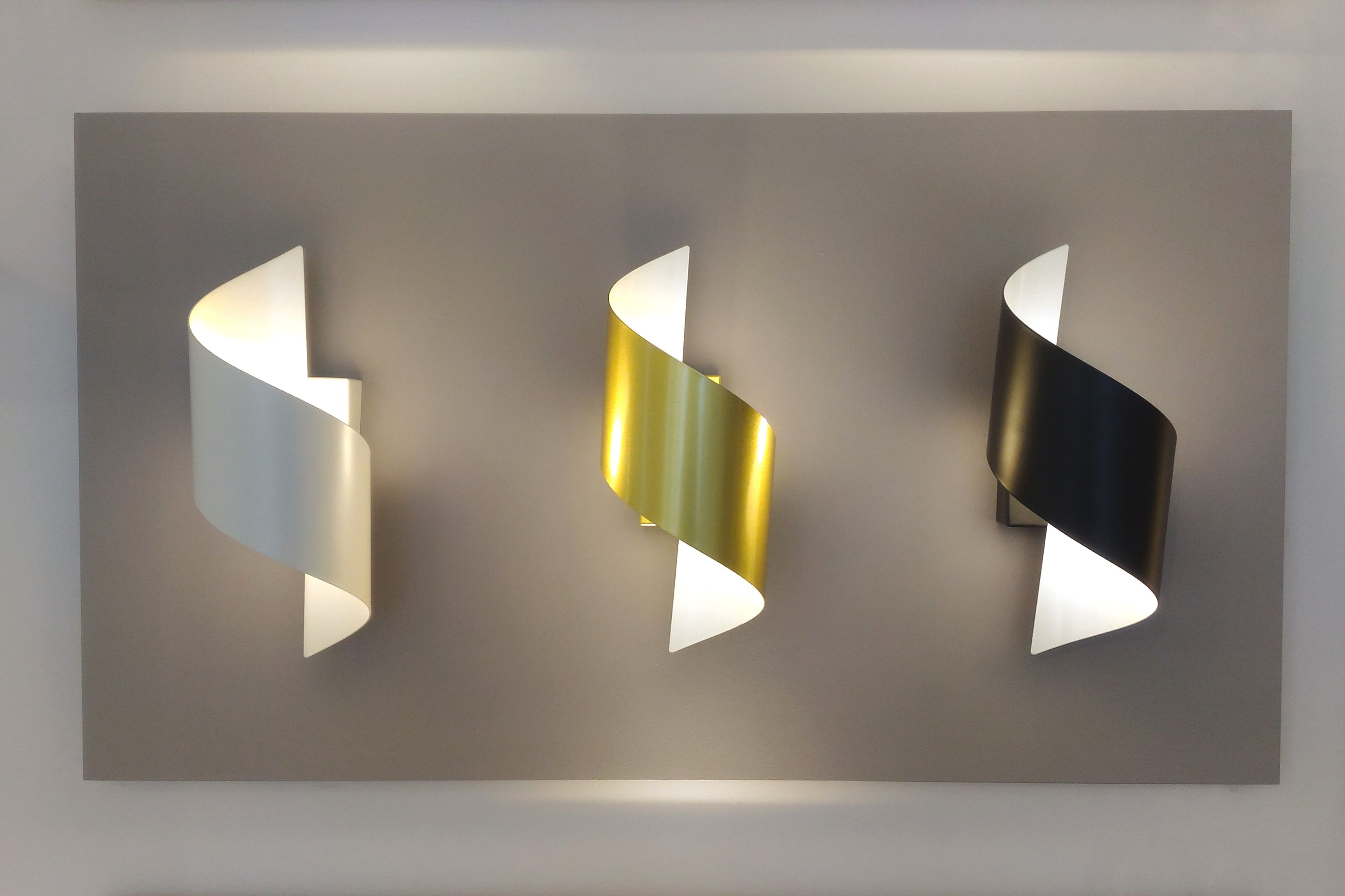 бра odeon light satellite 3902/5wg. настенный светодиодный светильник odeon light magnum 3893/8wl. бра magnum 3893/4wl. Odeon light boccolo 3544/5lw. бра plumba 3852/7wl.