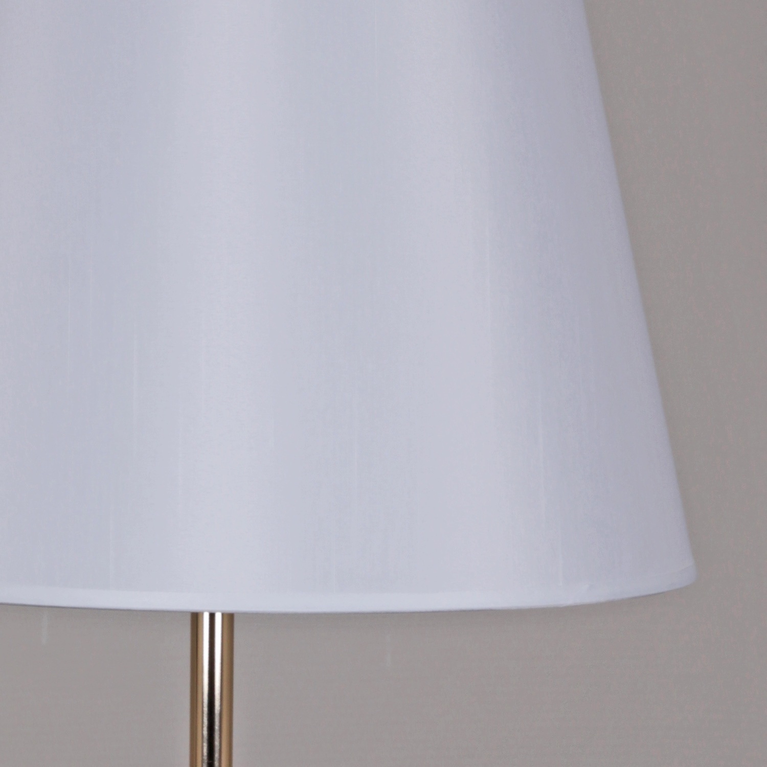 Изображение товара Торшер Reluce 02053-0.6-01 WH-GD