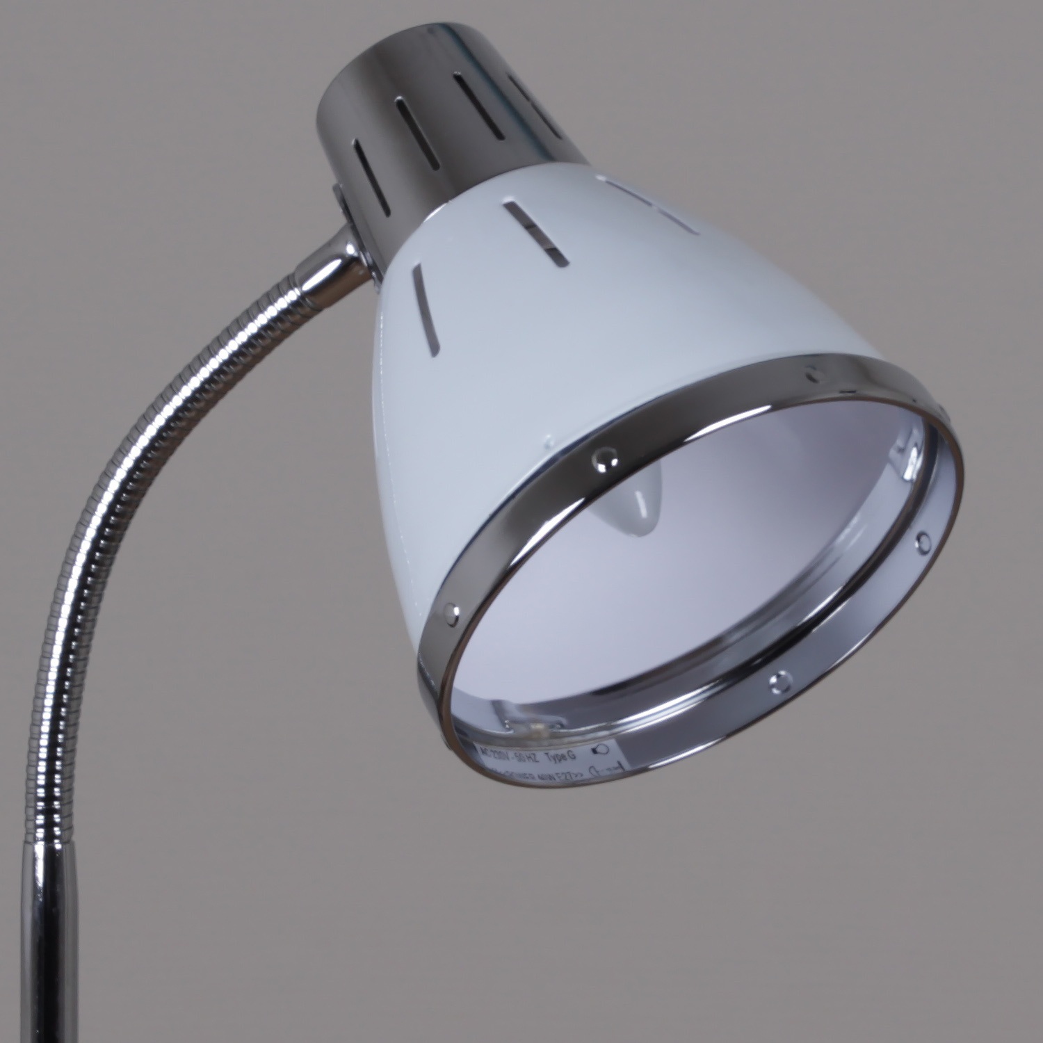 Изображение товара Торшер Reluce 03018-0.6-01 WH