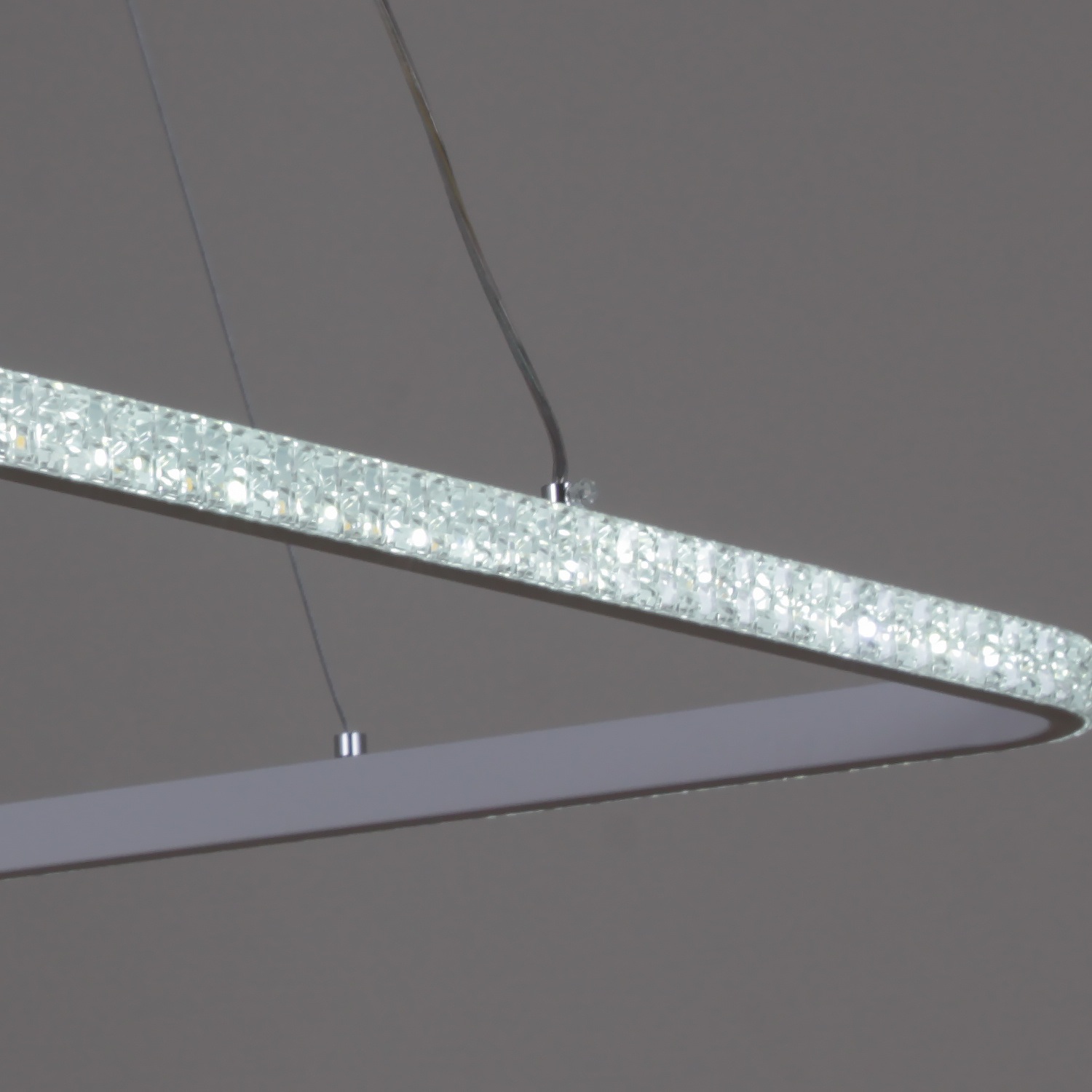 Изображение товара Подвесной светильник светодиодный с пультом Reluce 06316-3.9-01 WH кольцо